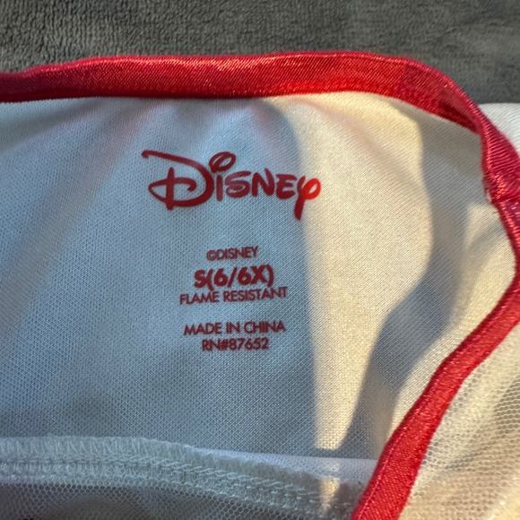 Disney Princesses Short Sleeve Nightgowns Girls Size Small (6/6X) Set of 3 EUC - Picture 8 of 10